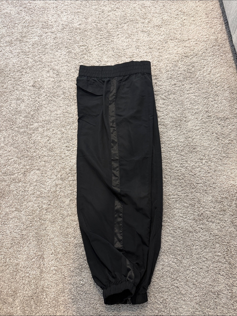 Black Elastic-Waist Capris with Side Satin Panels and Ankle Zips - Picture 5 of 10